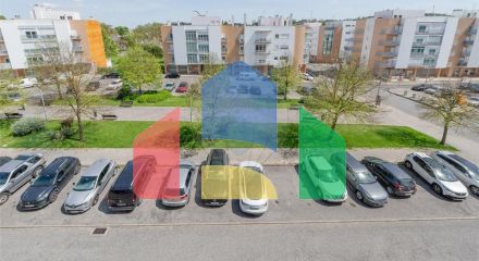 Residential - Condo/Apartment - T3 - Vialonga, Vila Franca de Xira - PT