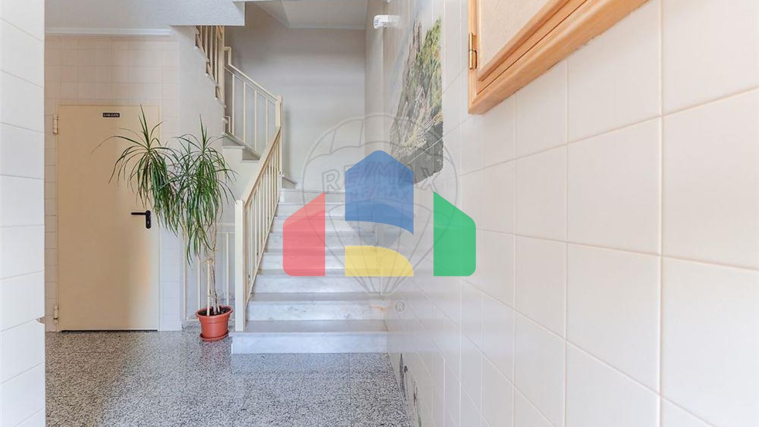 Residential - Condo/Apartment - T3 - Vialonga, Vila Franca de Xira - PT