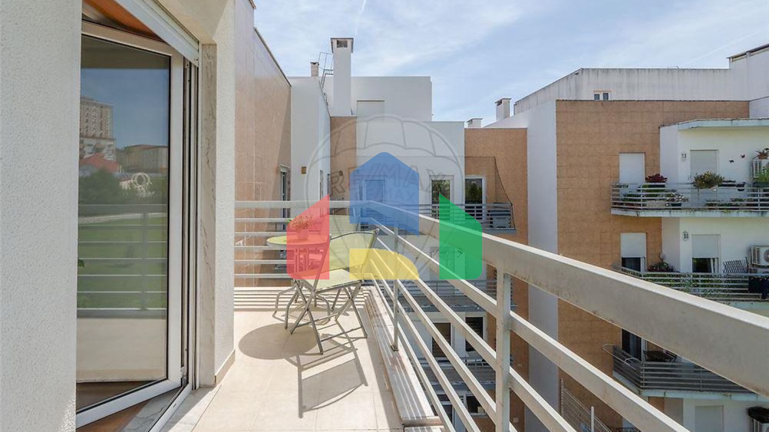 Residential - Condo/Apartment - T3 - Vialonga, Vila Franca de Xira - PT