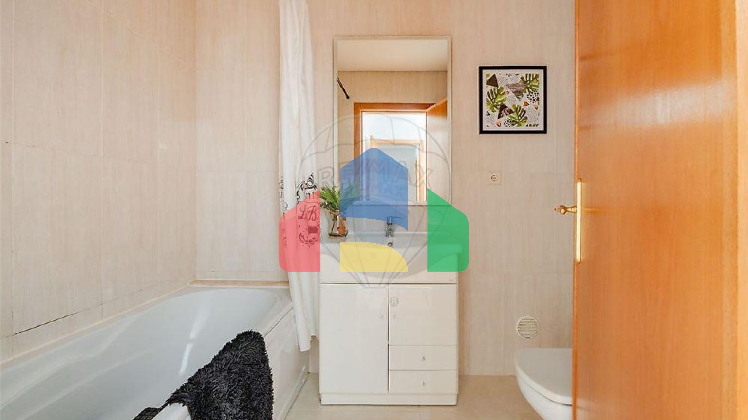 Residential - Condo/Apartment - T3 - Vialonga, Vila Franca de Xira - PT