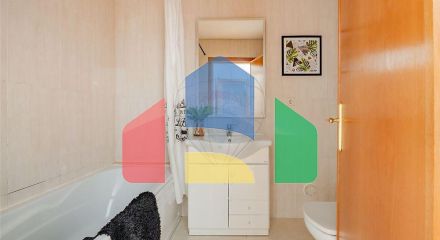 Residential - Condo/Apartment - T3 - Vialonga, Vila Franca de Xira - PT