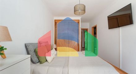 Residential - Condo/Apartment - T3 - Vialonga, Vila Franca de Xira - PT