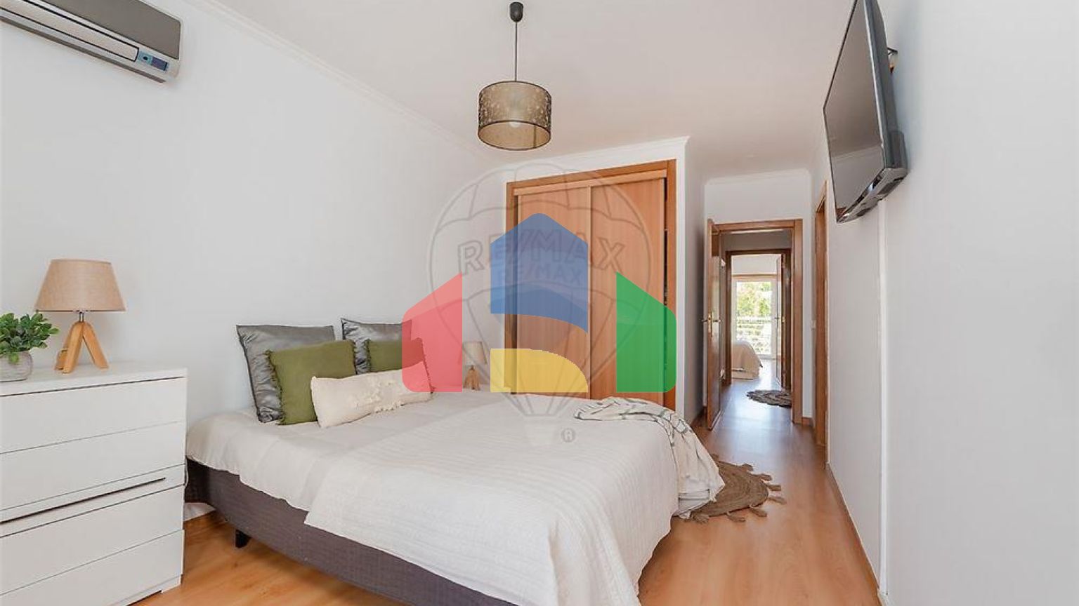 Residential - Condo/Apartment - T3 - Vialonga, Vila Franca de Xira - PT