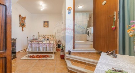 Residential - Single Family Home - T4 - São Bartolomeu dos Galegos e Moledo, Lourinha - PT
