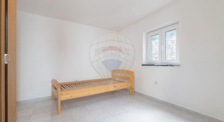 Residential - Single Family Home - T4 - São Bartolomeu dos Galegos e Moledo, Lourinha - PT