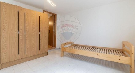 Residential - Single Family Home - T4 - São Bartolomeu dos Galegos e Moledo, Lourinha - PT