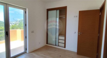 Residential - Single Family Home - T3 - Moncarapacho e Fuseta, Olhão - PT