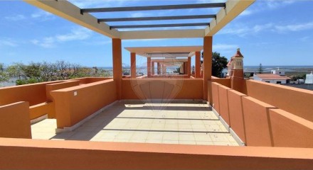 Residential - Single Family Home - T3 - Moncarapacho e Fuseta, Olhão - PT