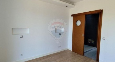 Residential - Single Family Home - T3 - Moncarapacho e Fuseta, Olhão - PT