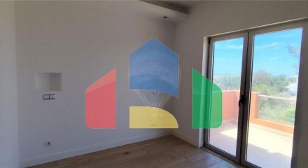 Residential - Single Family Home - T3 - Moncarapacho e Fuseta, Olhão - PT