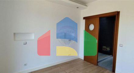 Residential - Single Family Home - T3 - Moncarapacho e Fuseta, Olhão - PT