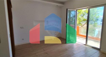 Residential - Single Family Home - T3 - Moncarapacho e Fuseta, Olhão - PT
