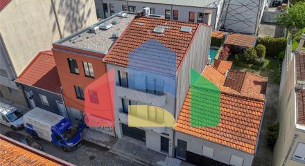 Residential - Single Family Home - T3 - Ramalde, Oporto - PT