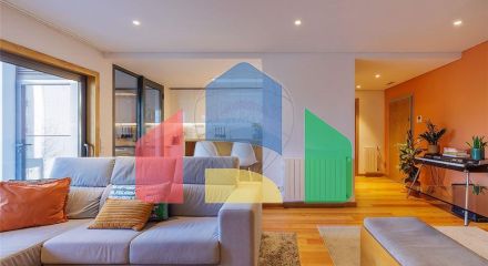 Residential - Condo/Apartment - T2 - Ramalde, Oporto - PT