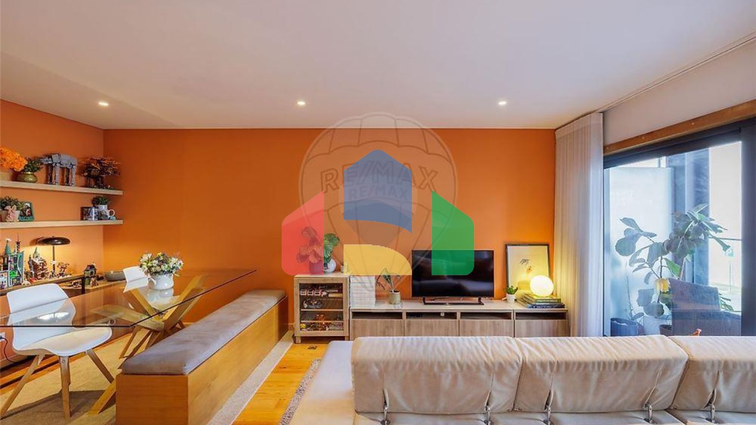 Residential - Condo/Apartment - T2 - Ramalde, Oporto - PT