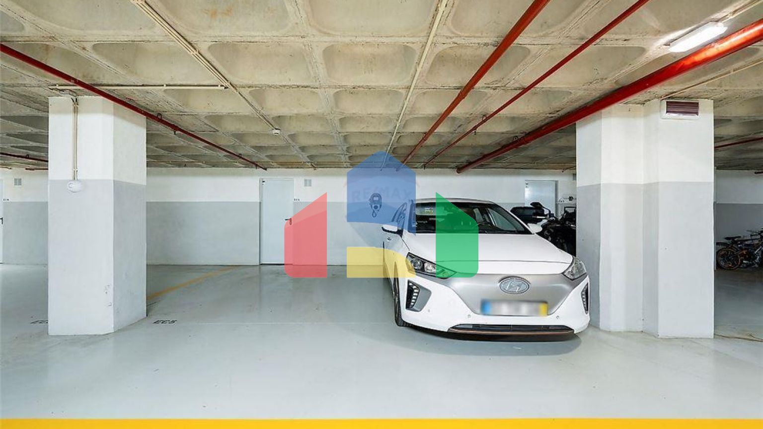 Residential - Condo/Apartment - T3 - Ramalde, Oporto - PT