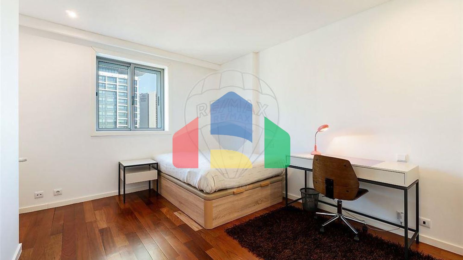 Residential - Condo/Apartment - T3 - Ramalde, Oporto - PT