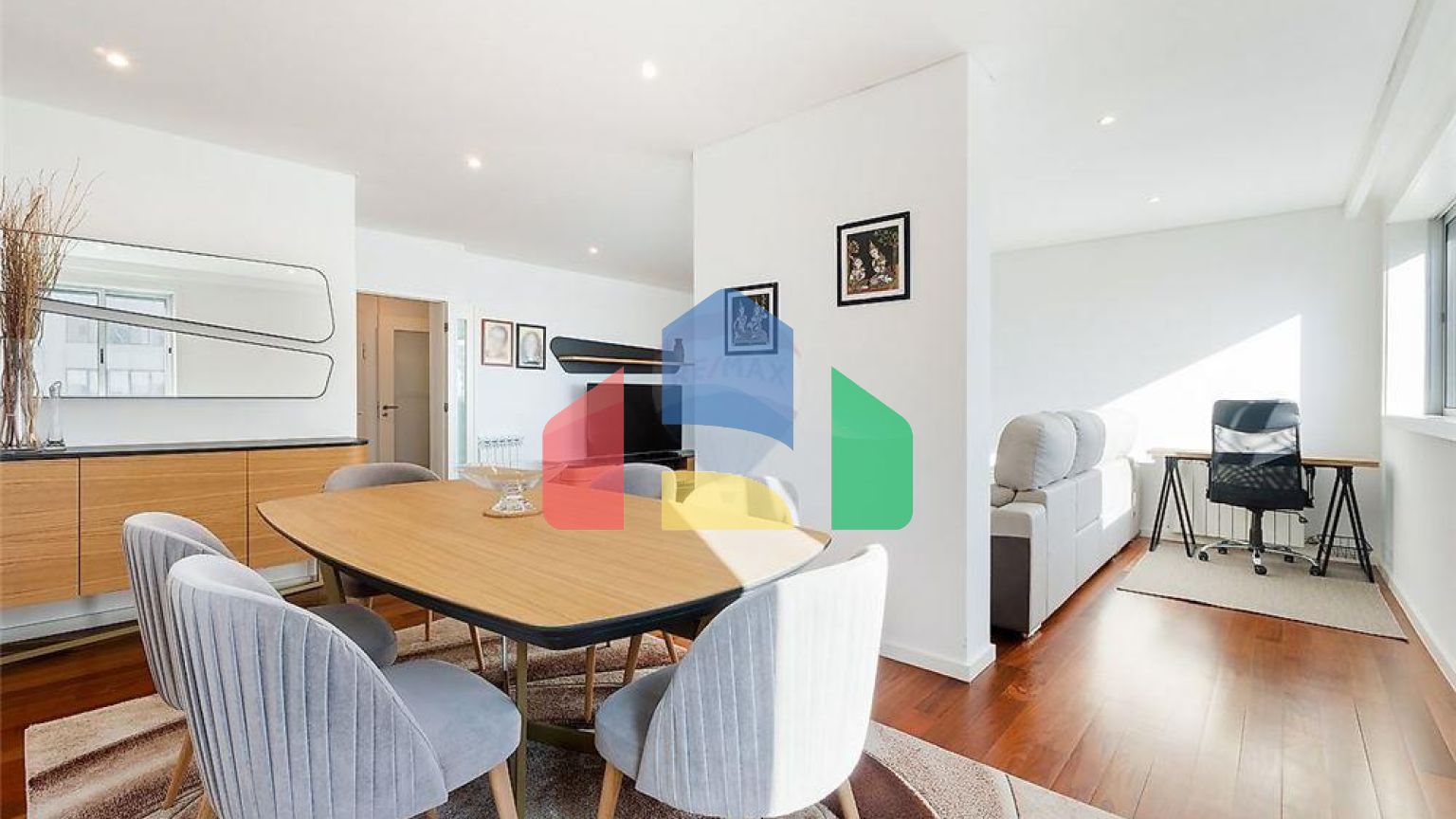 Residential - Condo/Apartment - T3 - Ramalde, Oporto - PT