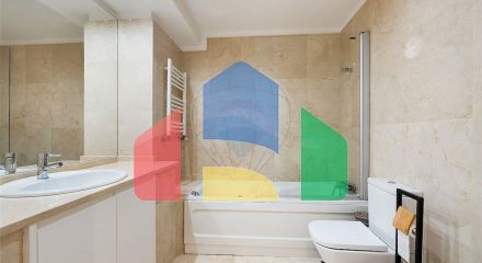 Residential - Condo/Apartment - T3 - Ramalde, Oporto - PT