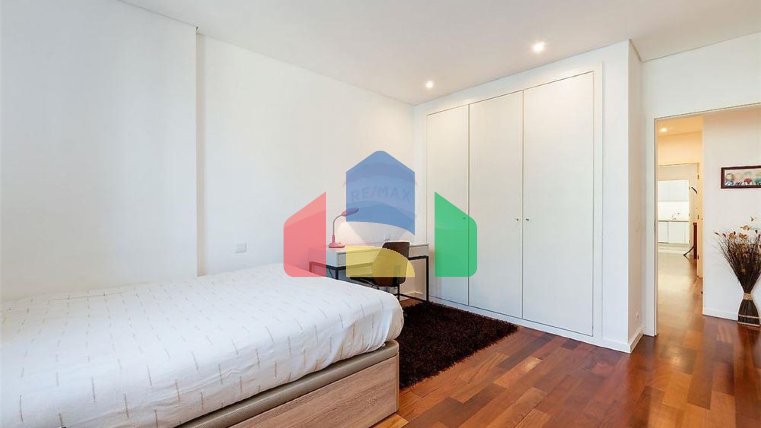 Residential - Condo/Apartment - T3 - Ramalde, Oporto - PT