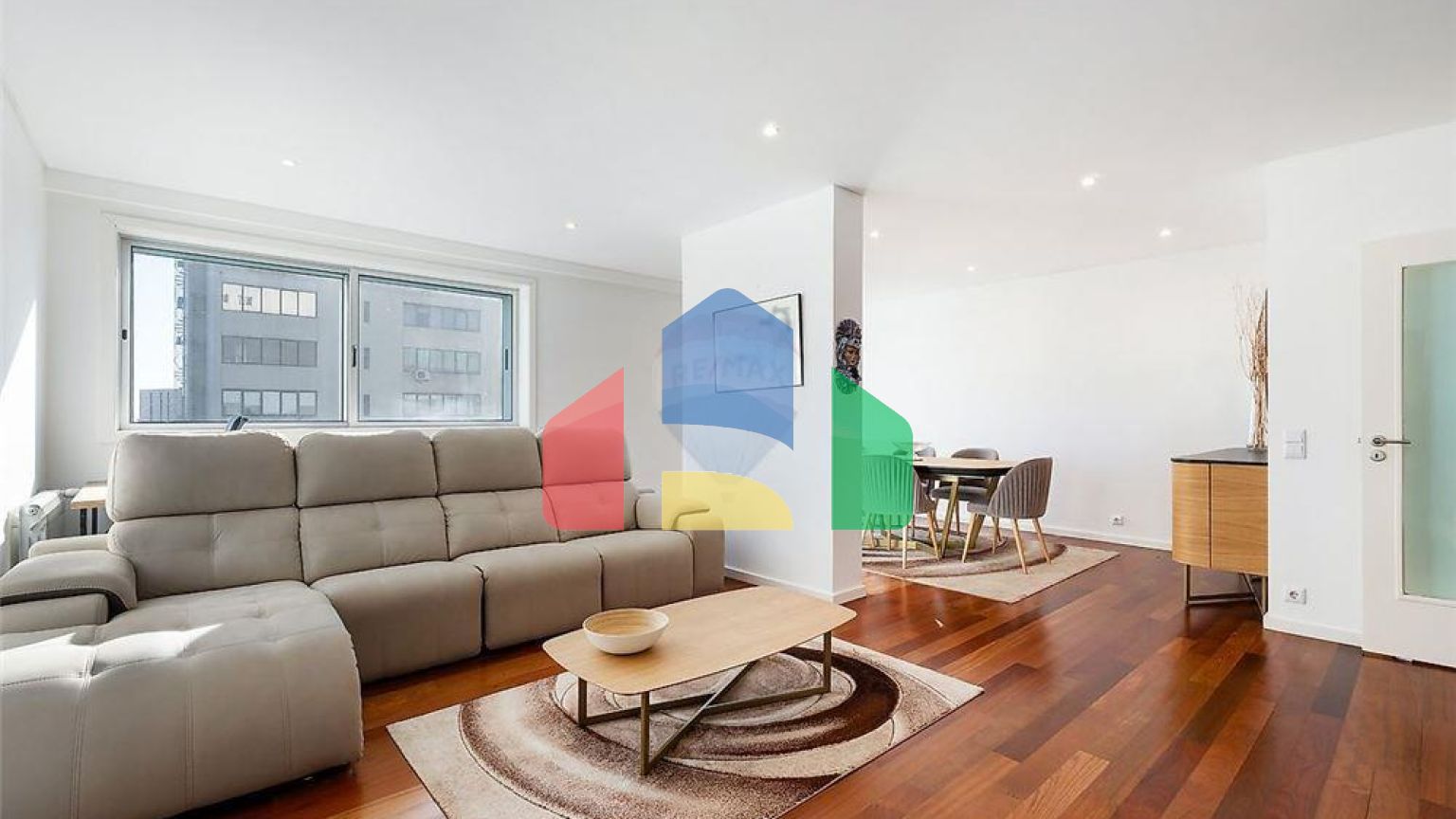 Residential - Condo/Apartment - T3 - Ramalde, Oporto - PT