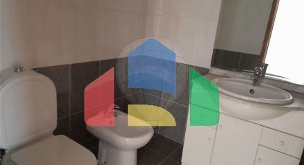 Residential - Condo/Apartment - T2 - Amora, Seixal - PT