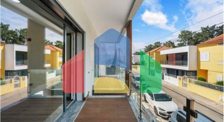 Residential - Single Family Home - T4 - Amora, Seixal - PT Residential - Single Family Home - T4 - Amora, Seixal - PT