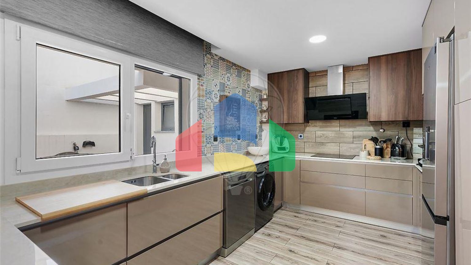 Residential - Single Family Home - T4 - Amora, Seixal - PT