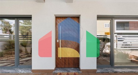 Residential - Single Family Home - T4 - Amora, Seixal - PT