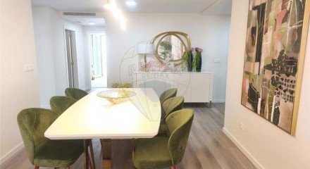 Residential - Condo/Apartment - T3 - Funchal (Se), Funchal - PT
