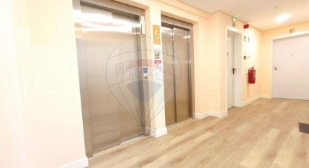 Residential - Condo/Apartment - T3 - Funchal (Se), Funchal - PT
