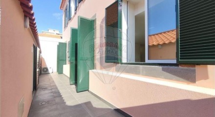 Residential - Condo/Apartment - T2 - Funchal (Se), Funchal - PT