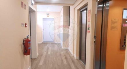 Residential - Condo/Apartment - T2 - Funchal (Se), Funchal - PT