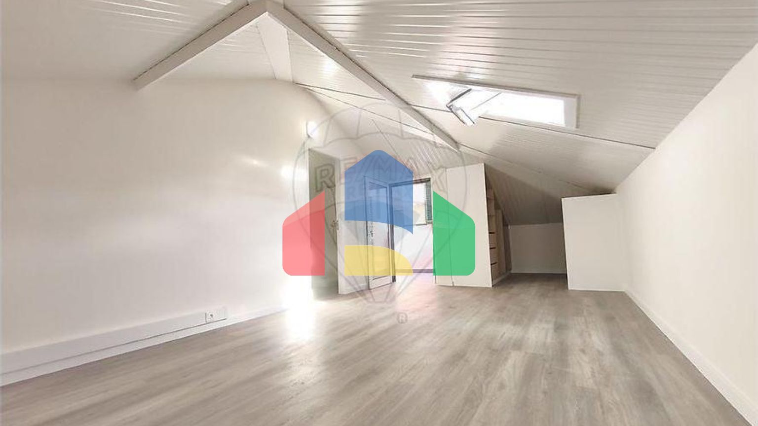 Residential - Condo/Apartment - T2 - Funchal (Se), Funchal - PT