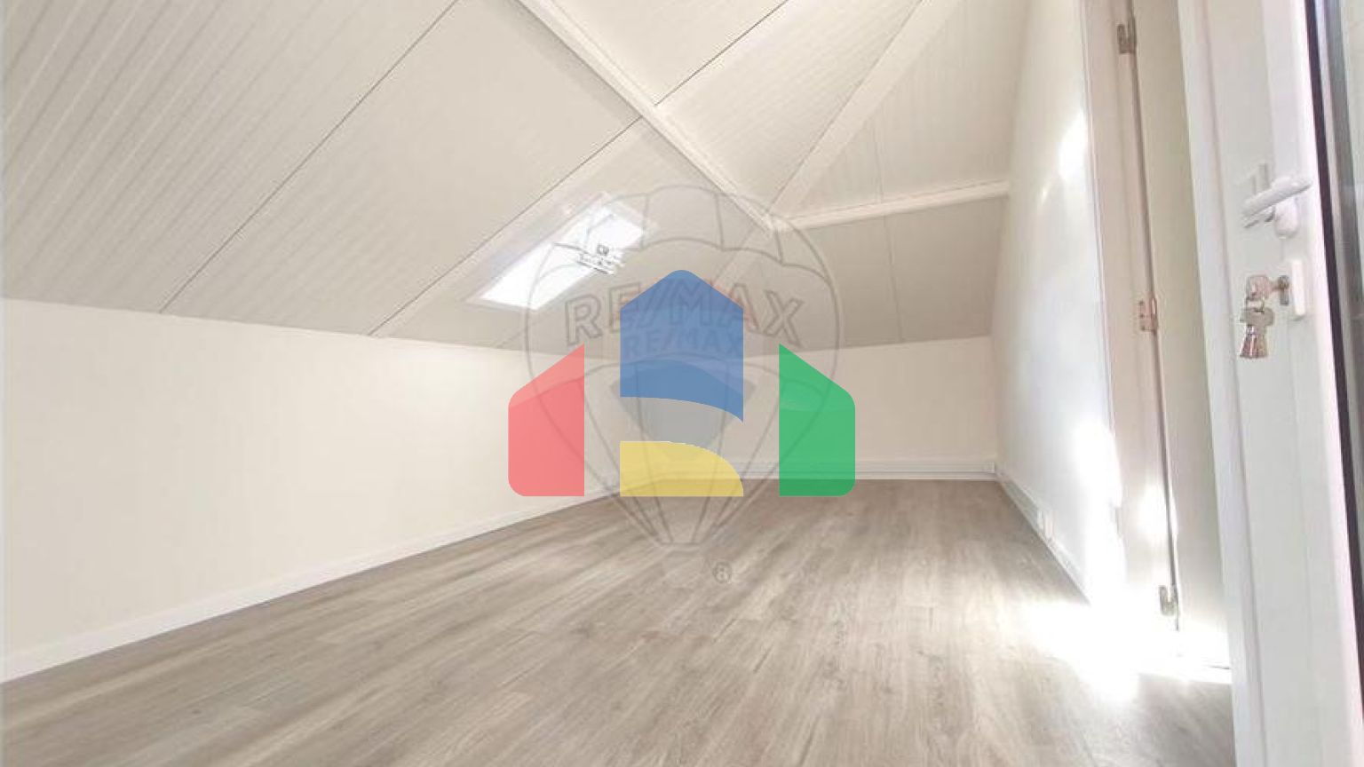 Residential - Condo/Apartment - T2 - Funchal (Se), Funchal - PT