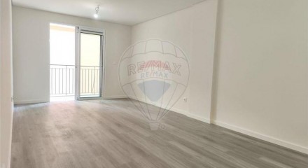 Residential - Condo/Apartment - T2 - Funchal (Se), Funchal - PT