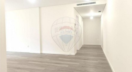 Residential - Condo/Apartment - T2 - Funchal (Se), Funchal - PT