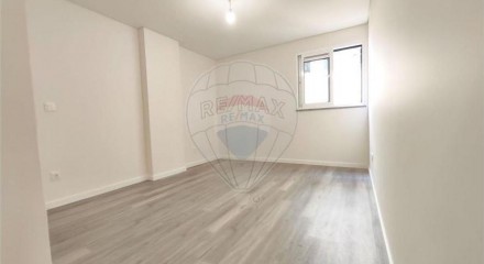 Residential - Condo/Apartment - T2 - Funchal (Se), Funchal - PT