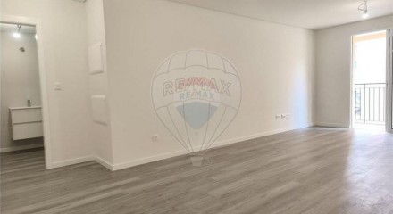 Residential - Condo/Apartment - T2 - Funchal (Se), Funchal - PT