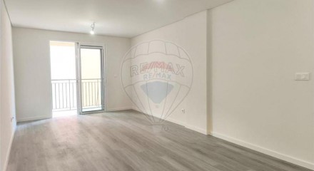 Residential - Condo/Apartment - T2 - Funchal (Se), Funchal - PT
