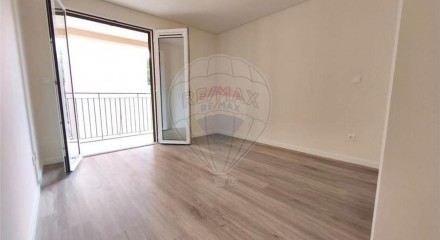 Residential - Condo/Apartment - T2 - Funchal (Se), Funchal - PT