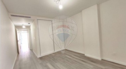 Residential - Condo/Apartment - T2 - Funchal (Se), Funchal - PT