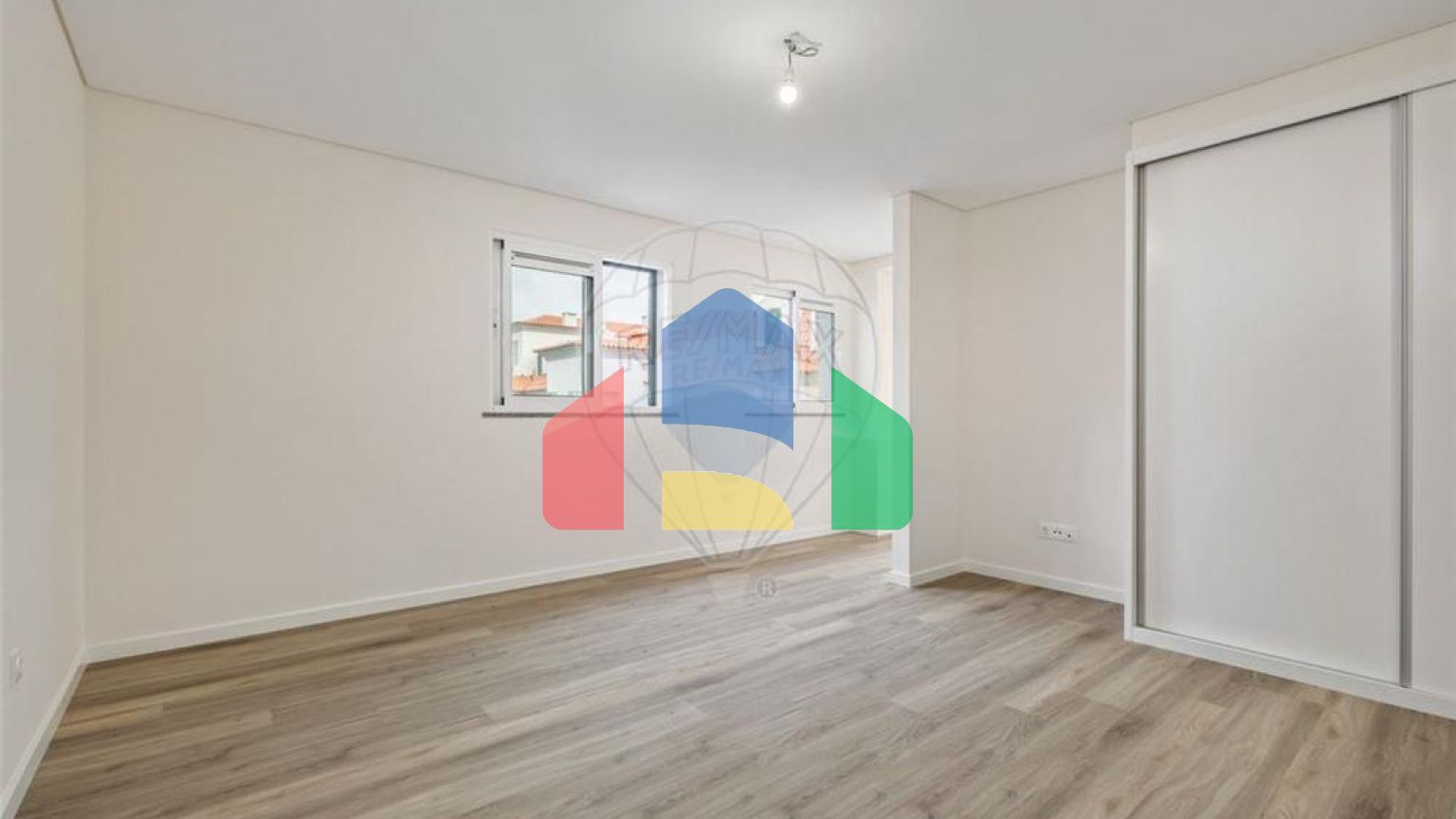 Residential - Condo/Apartment - T3 - Funchal (Se), Funchal - PT