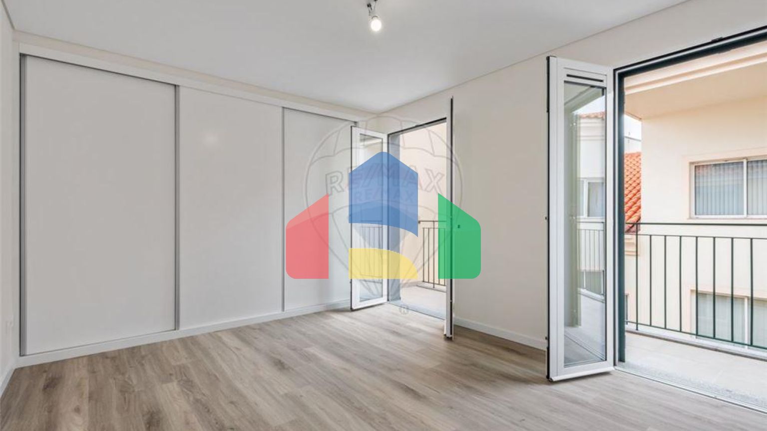 Residential - Condo/Apartment - T3 - Funchal (Se), Funchal - PT