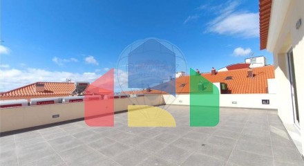 Residential - Condo/Apartment - T3 - Funchal (Se), Funchal - PT