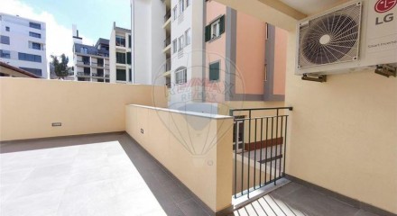 Residential - Condo/Apartment - T2 - Funchal (Se), Funchal - PT