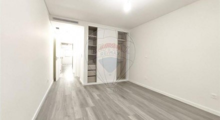 Residential - Condo/Apartment - T2 - Funchal (Se), Funchal - PT