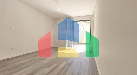 Residential - Condo/Apartment - T2 - Funchal (Se), Funchal - PT