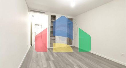 Residential - Condo/Apartment - T2 - Funchal (Se), Funchal - PT
