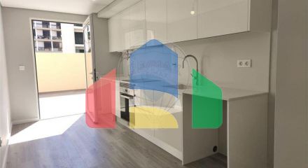 Residential - Condo/Apartment - T2 - Funchal (Se), Funchal - PT
